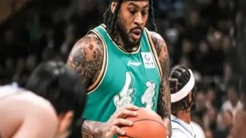 英冠女王对决德比郡前瞻：QPR主帅透露：球队无新增伤员困扰！